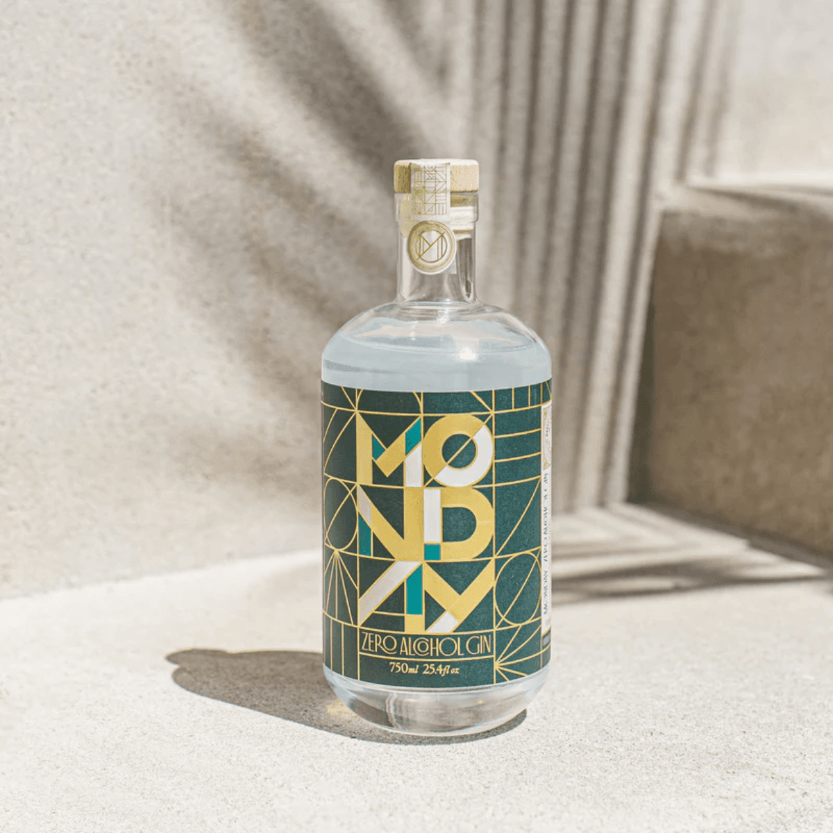 Monday - Gin (750ml) (0.0%) - Halal Wine Cellar