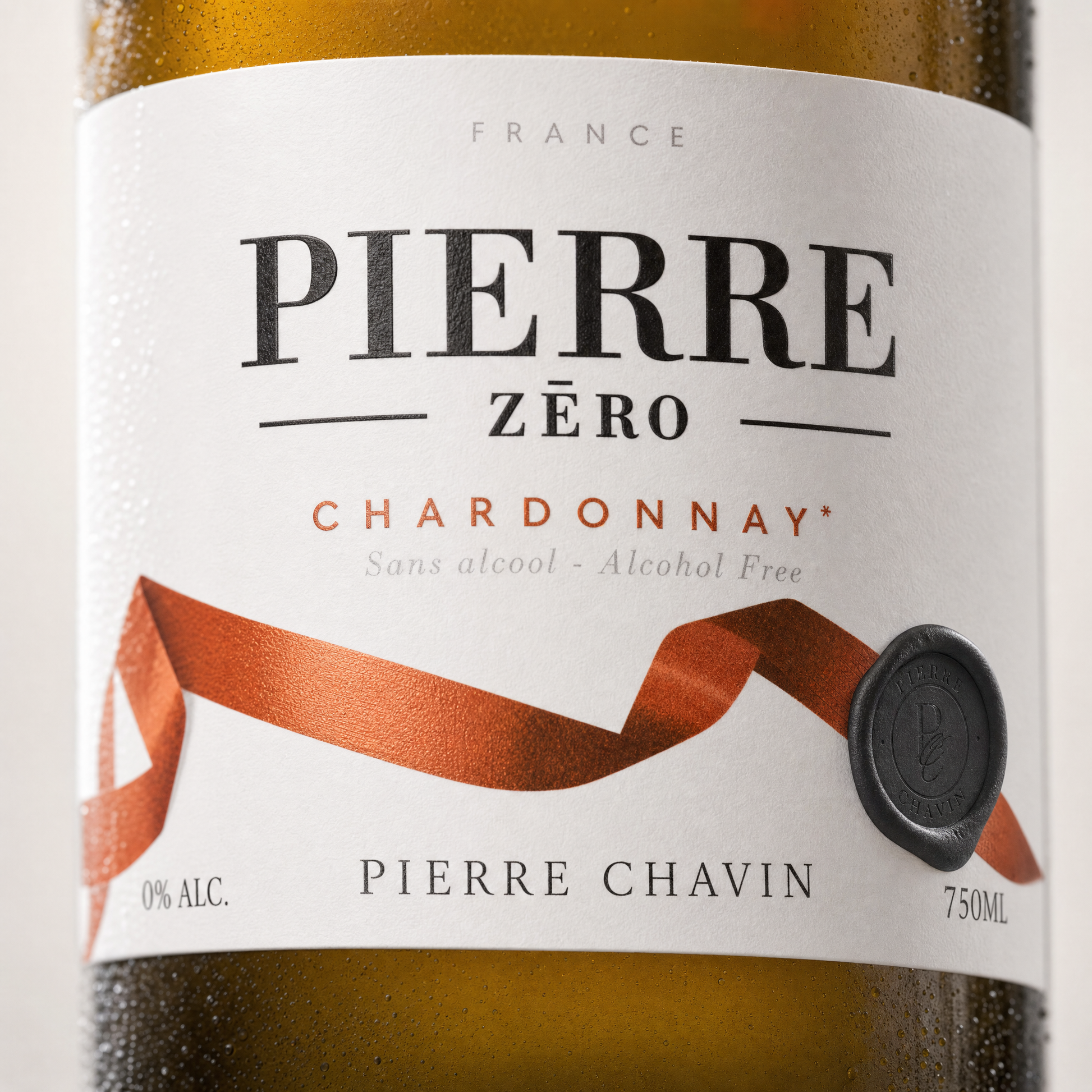 Pierre Zéro Chardonnay label close-up — Sans alcool, Alcohol Free, 0% ALC