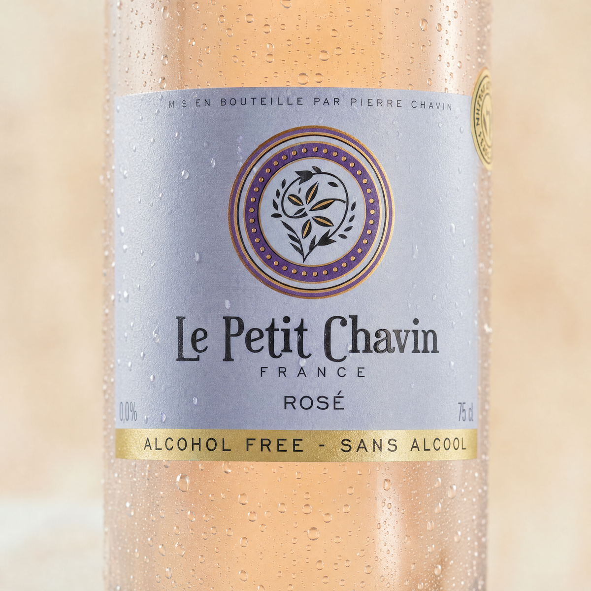 Le Petit Chavin Rosé label close-up — alcohol-free French rosé