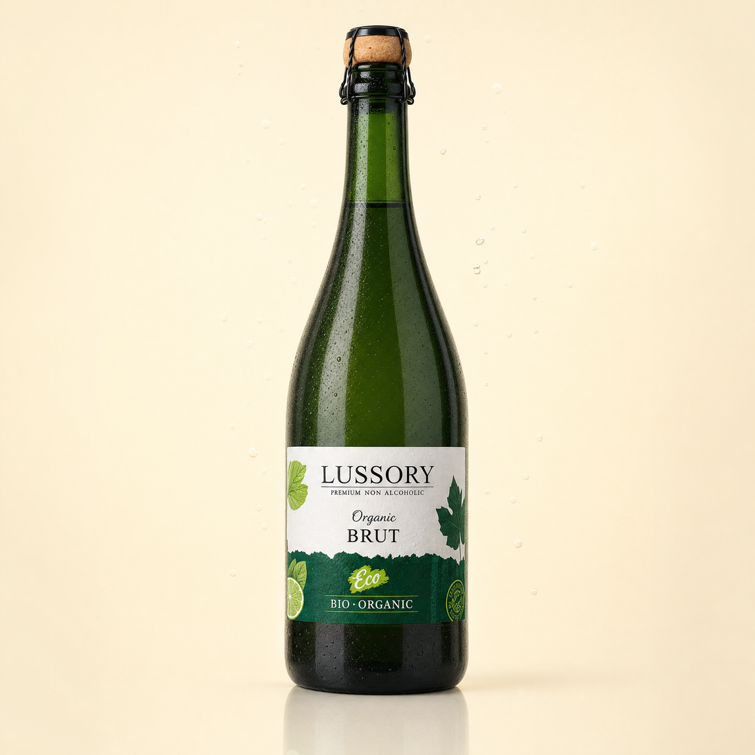 Lussory Organic Brut Sparkling 0.0% non-alcoholic Spanish organic sparkling wine bottle on cream background