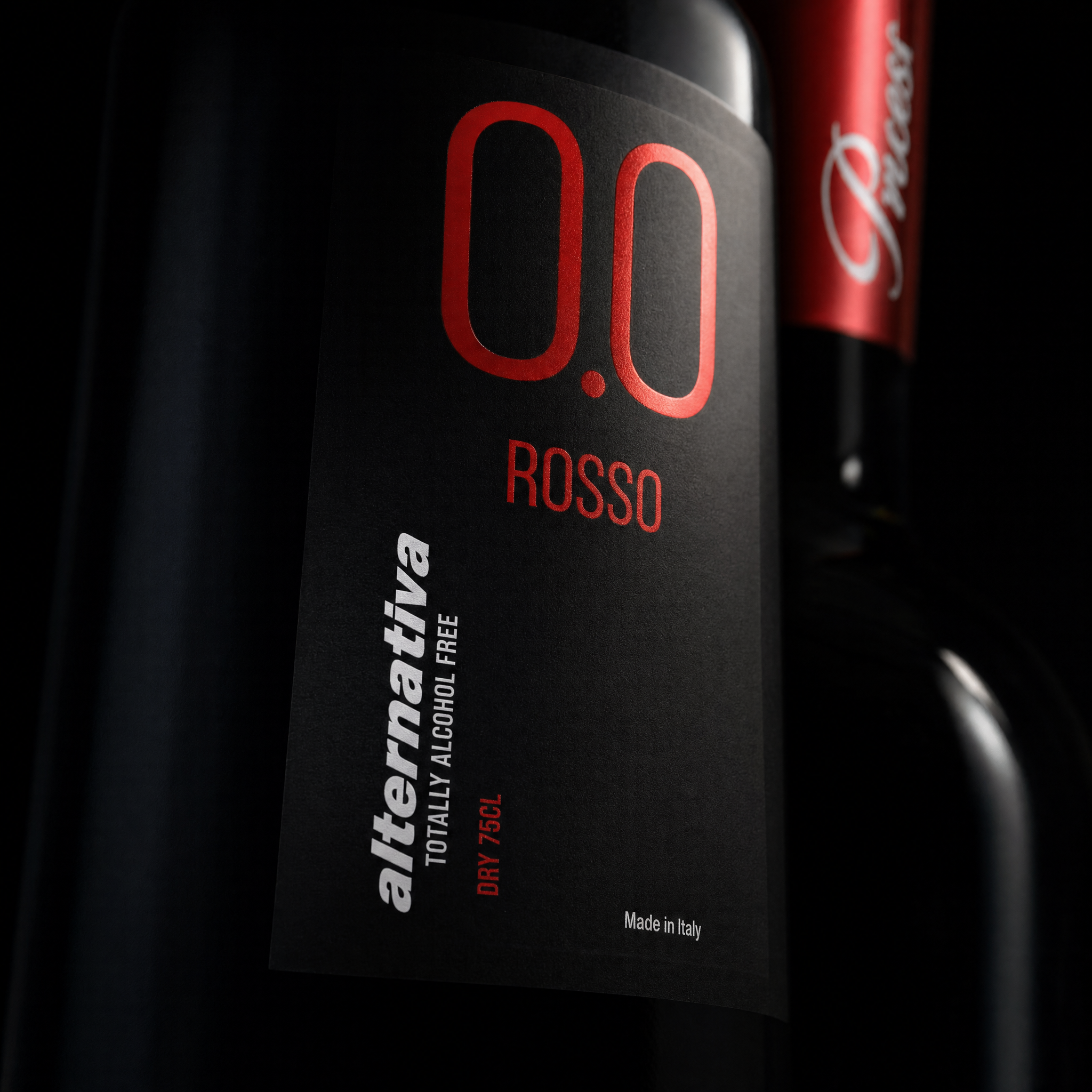 Princess Rosso Dry 0.0% non-alcoholic Italian red wine - label close-up