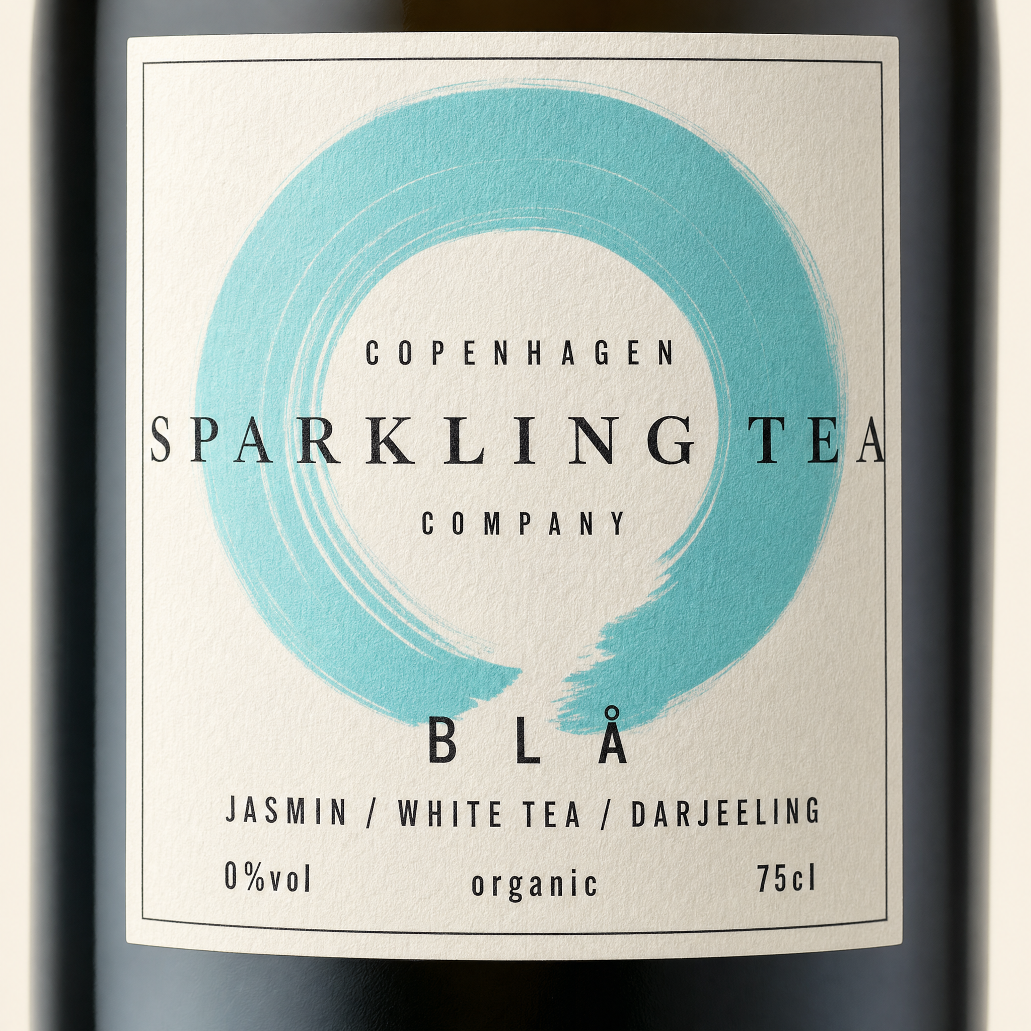 Close-up of the Copenhagen Sparkling Tea BLA label showing 0%vol and organic