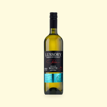 Lussory Premium Chardonnay 0.0% non-alcoholic Spanish white wine — bottle, front label reads ZERO 0.0% VOL
